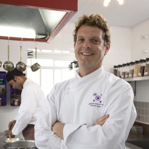 O chef David Hertz, do Gastromotiva: "invasão" de restaurante estrelado financiará duas novas turmas da ONG - Divulgação